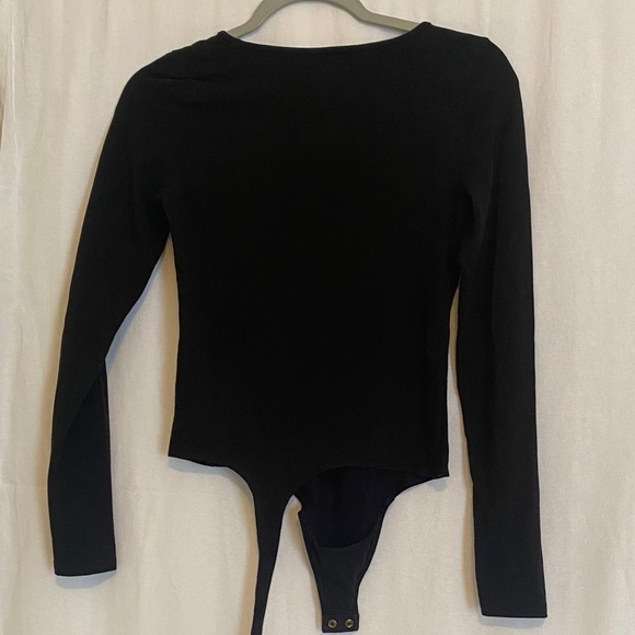 Banana Republic Black Scoop Neck Bodysuit - Picture 5 of 5